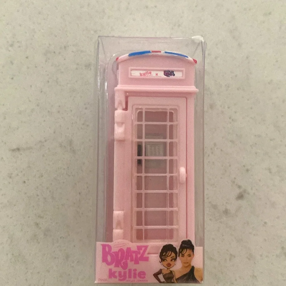 Pink Phone‎ Booth Cell Phone Holder